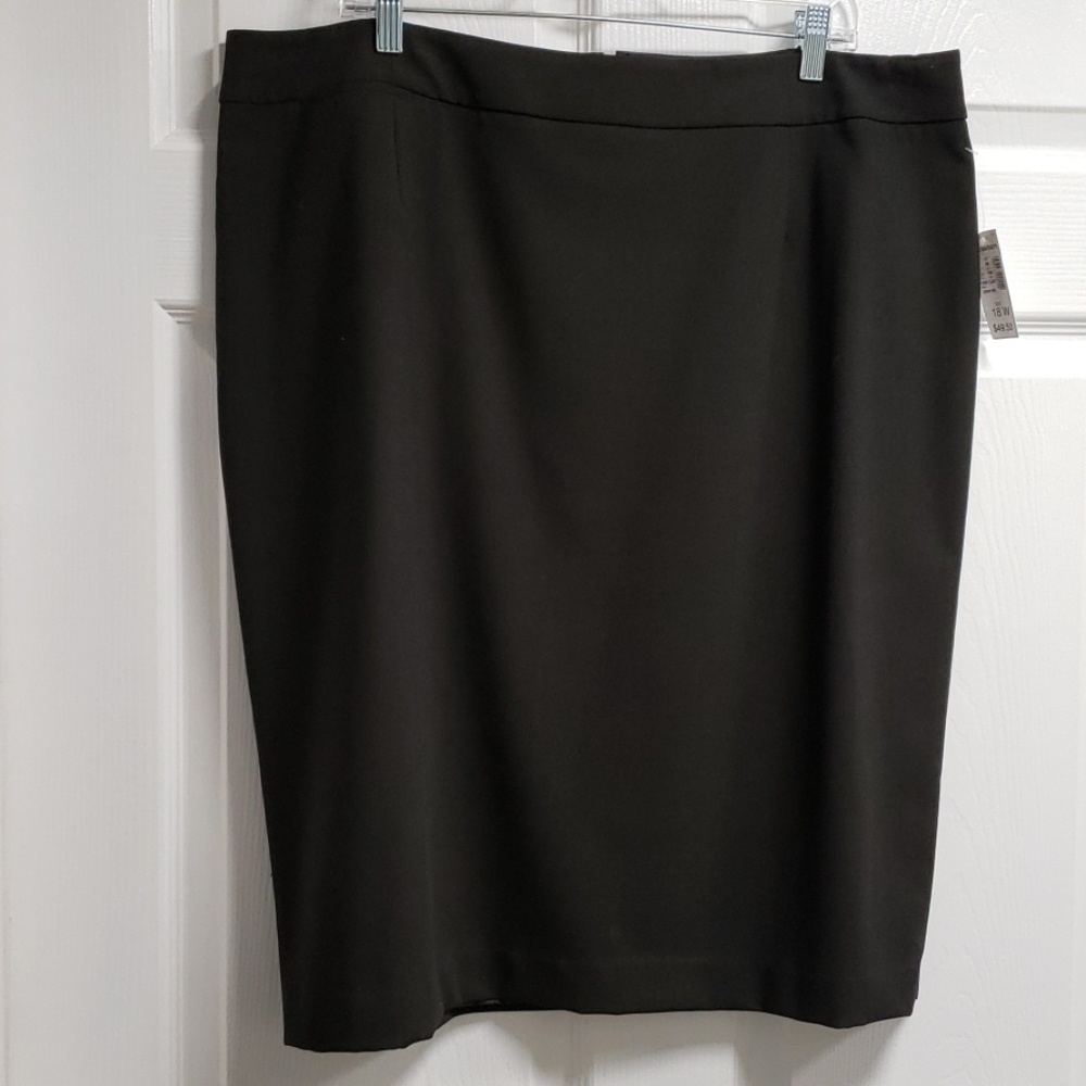 Dressbarn Skirt